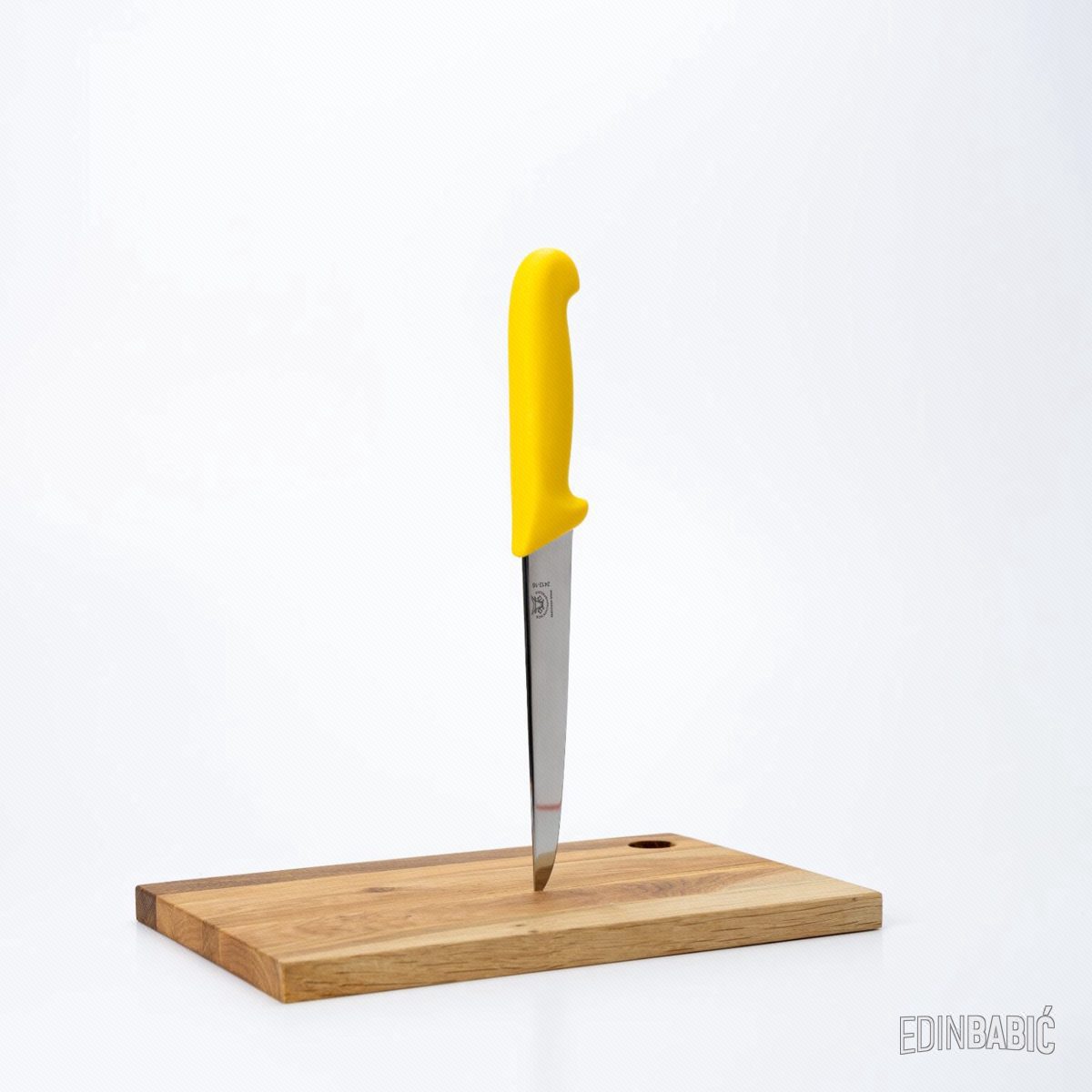 Nož 16cm